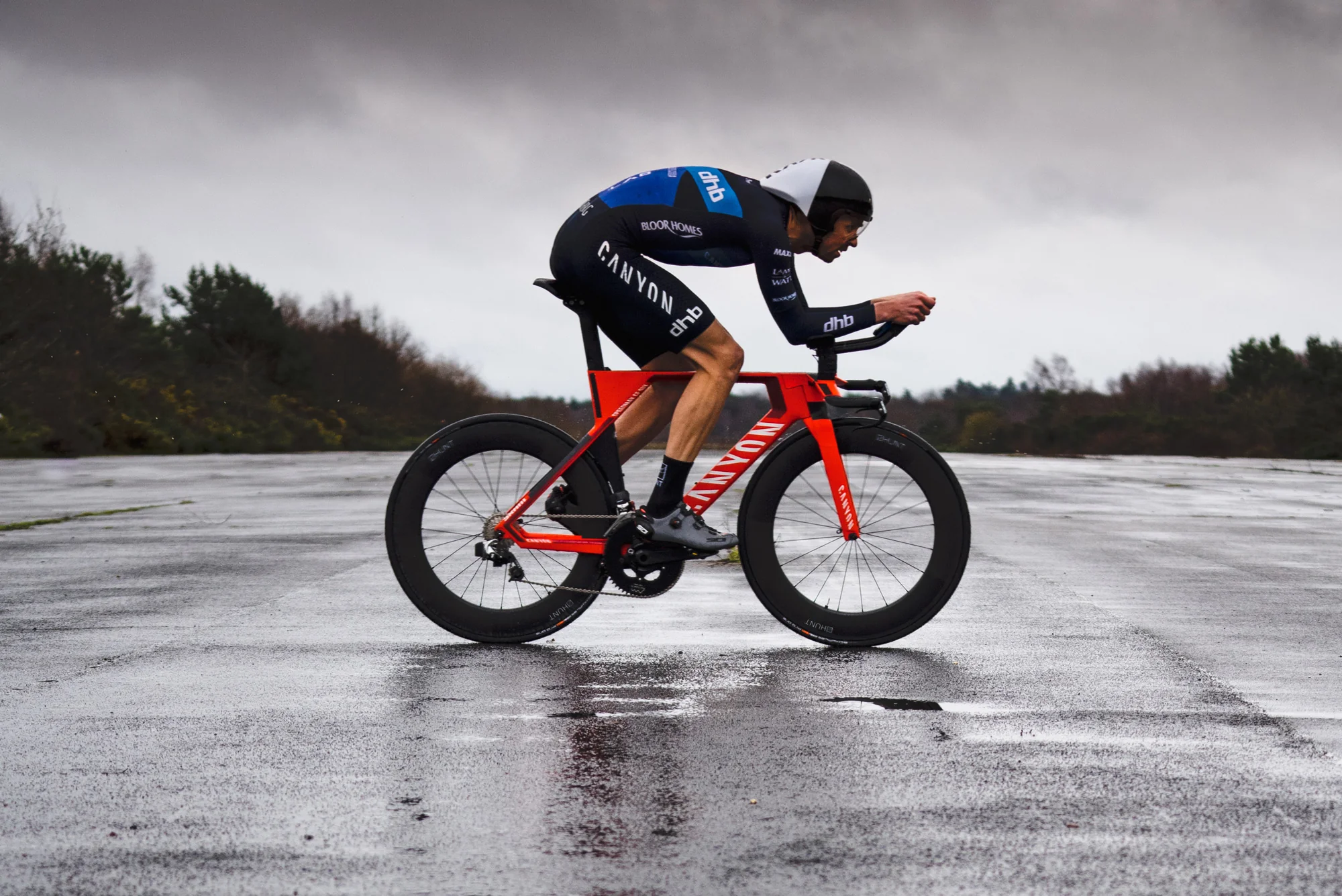 HUNT 82 Carbon Aerodynamicist Wheelset - Image 9