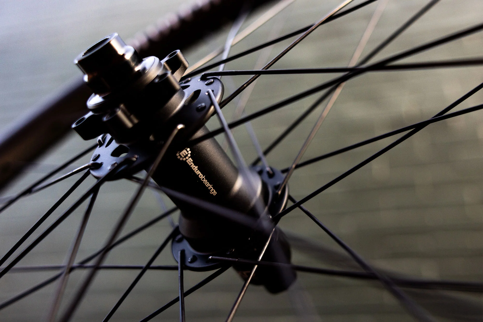 HUNT Proven Carbon Enduro H_Core V3 MTB 29 Wheelset - Image 6