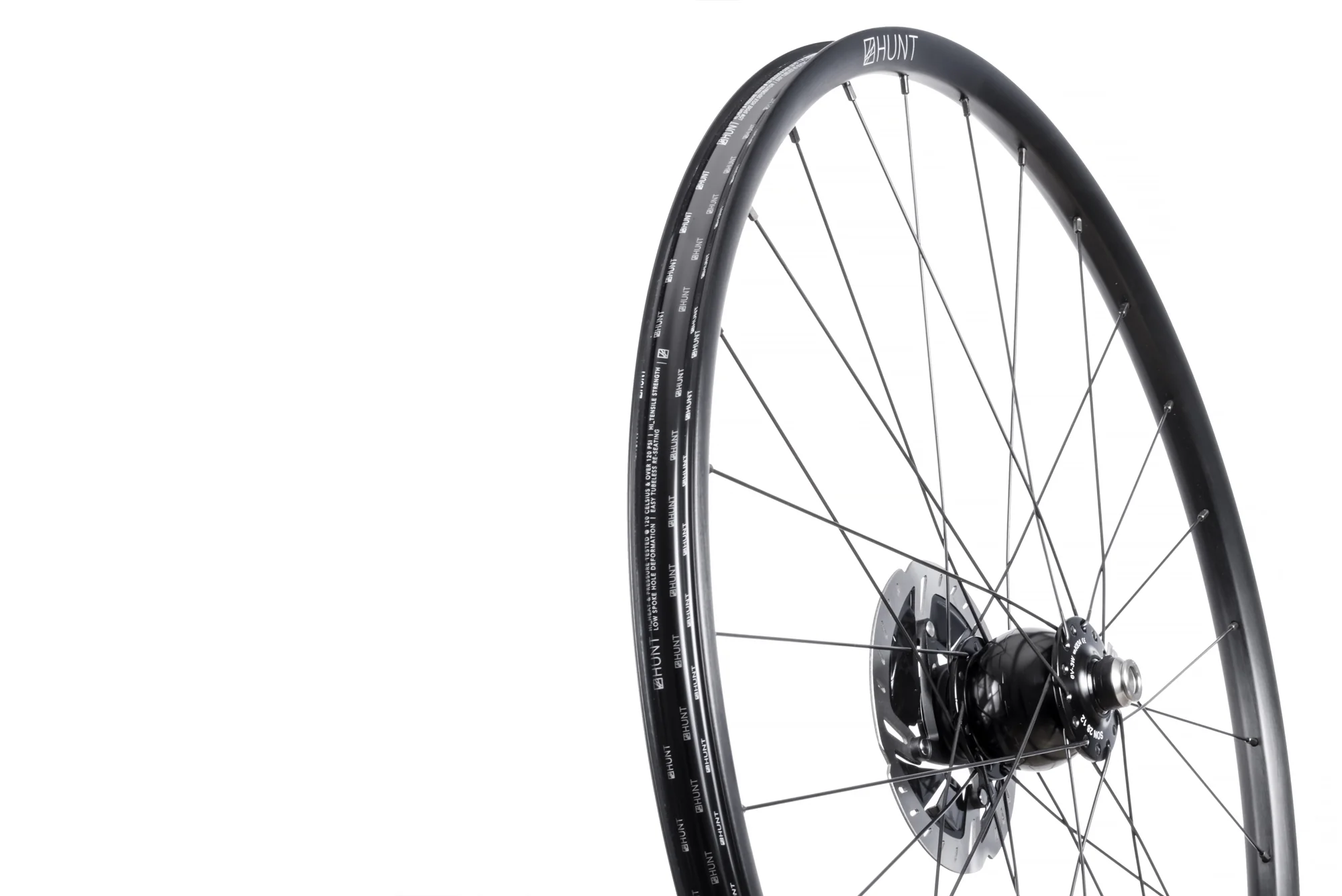 MASON x HUNT 650B Adventure Dynamo Disc Wheelset - Image 3