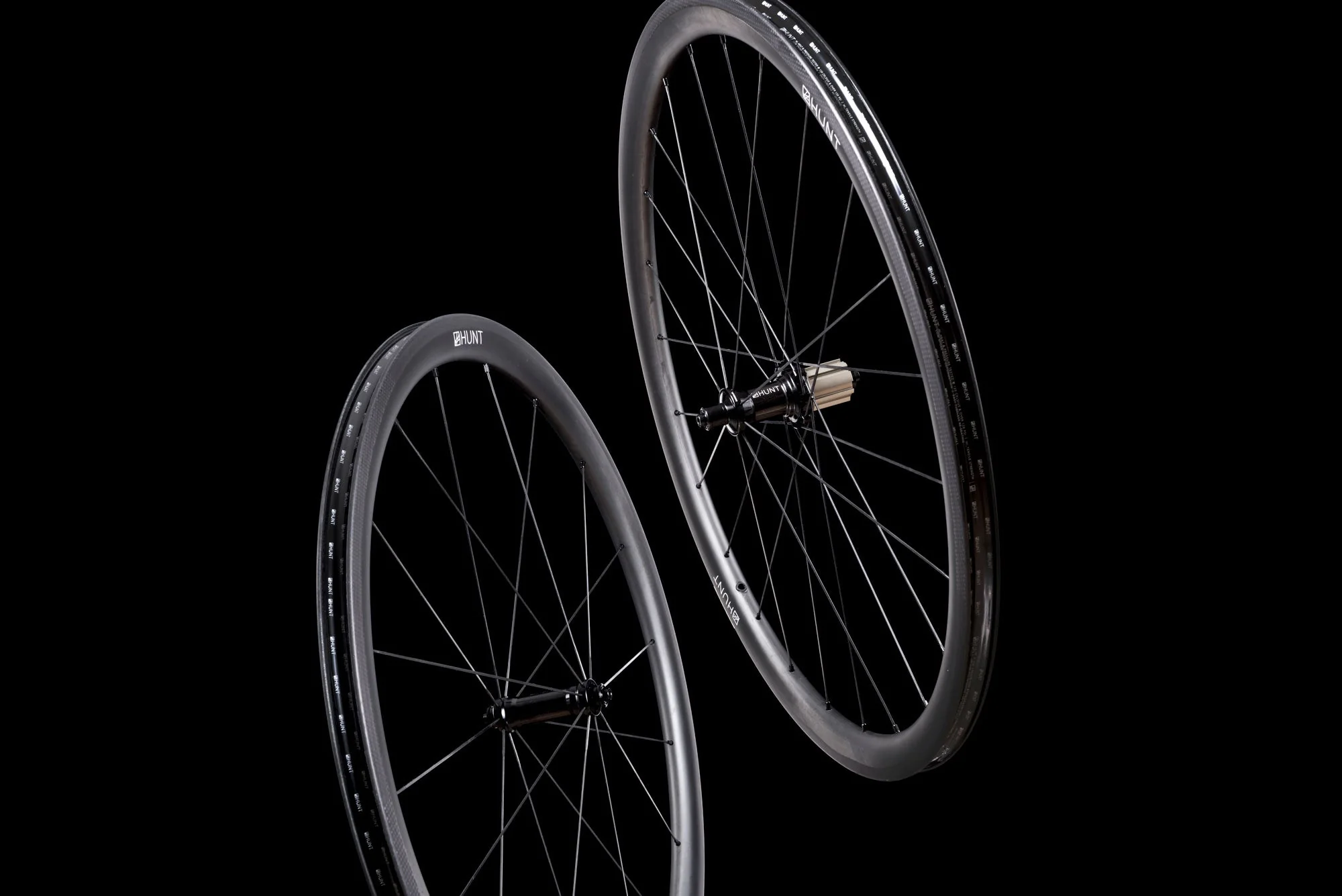 RE:NEW HUNT 36 Carbon Wide Aero Wheelset - Image 14