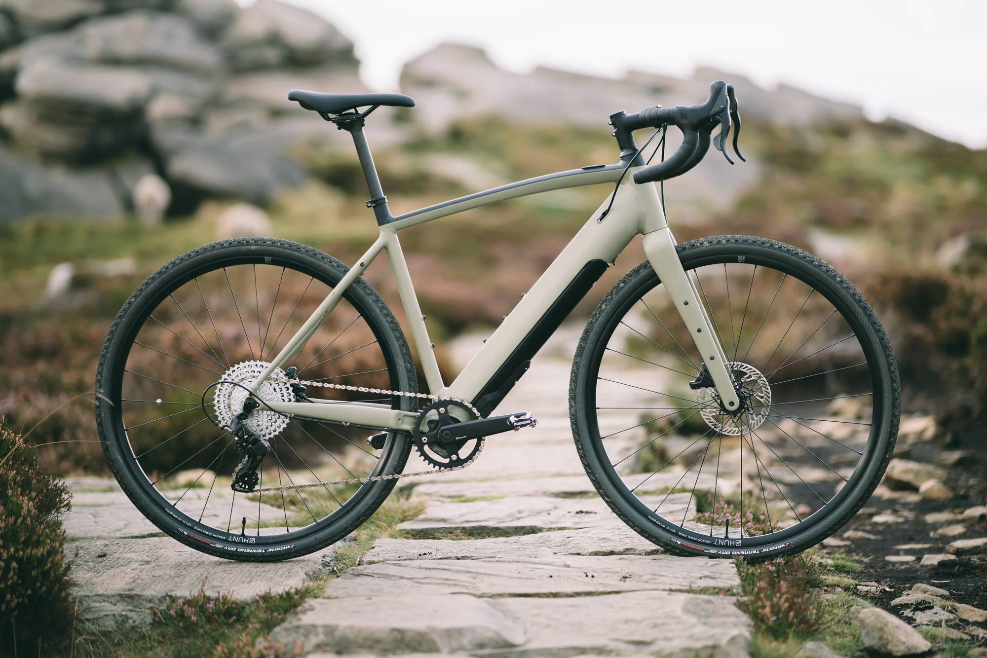 RE:NEW HUNT 4 Season Gravel Disc X-Wide Wheelset - Image 13