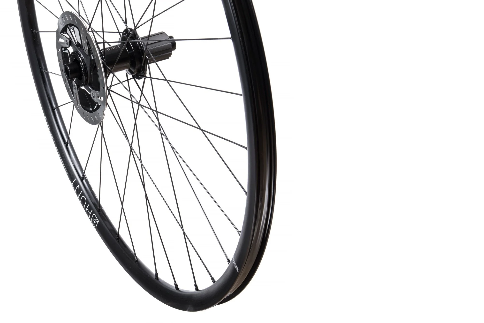 RE:NEW HUNT 4 Season Superdura Disc Wheelset - Image 3