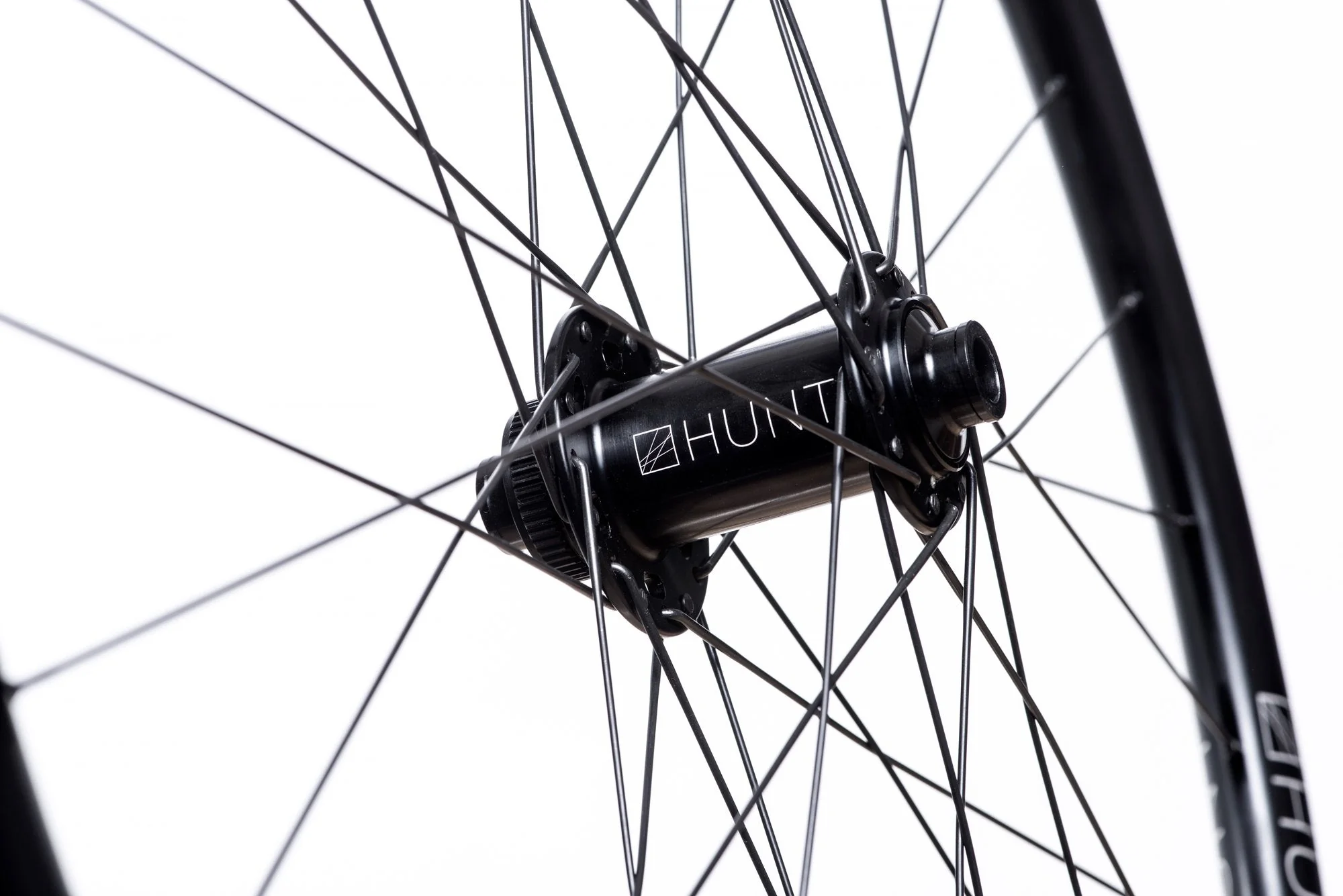RE:NEW HUNT 4 Season Superdura Disc Wheelset - Image 6