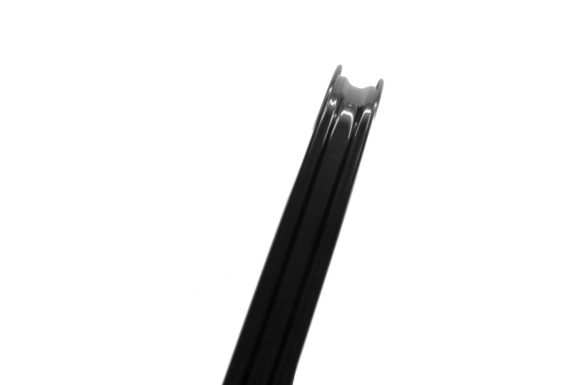RE:NEW HUNT 4 Season Superdura Disc Wheelset - Image 9