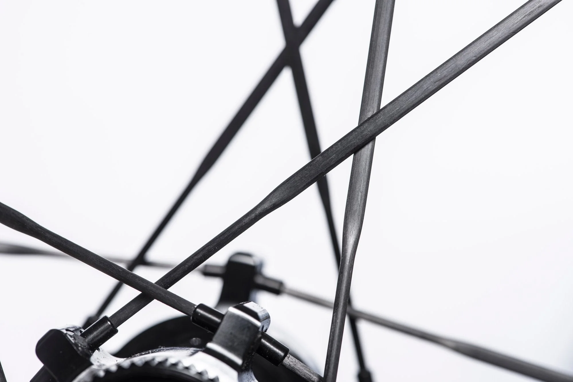 RE:NEW HUNT 44 UD Carbon Spoke Disc Wheelset - Image 10