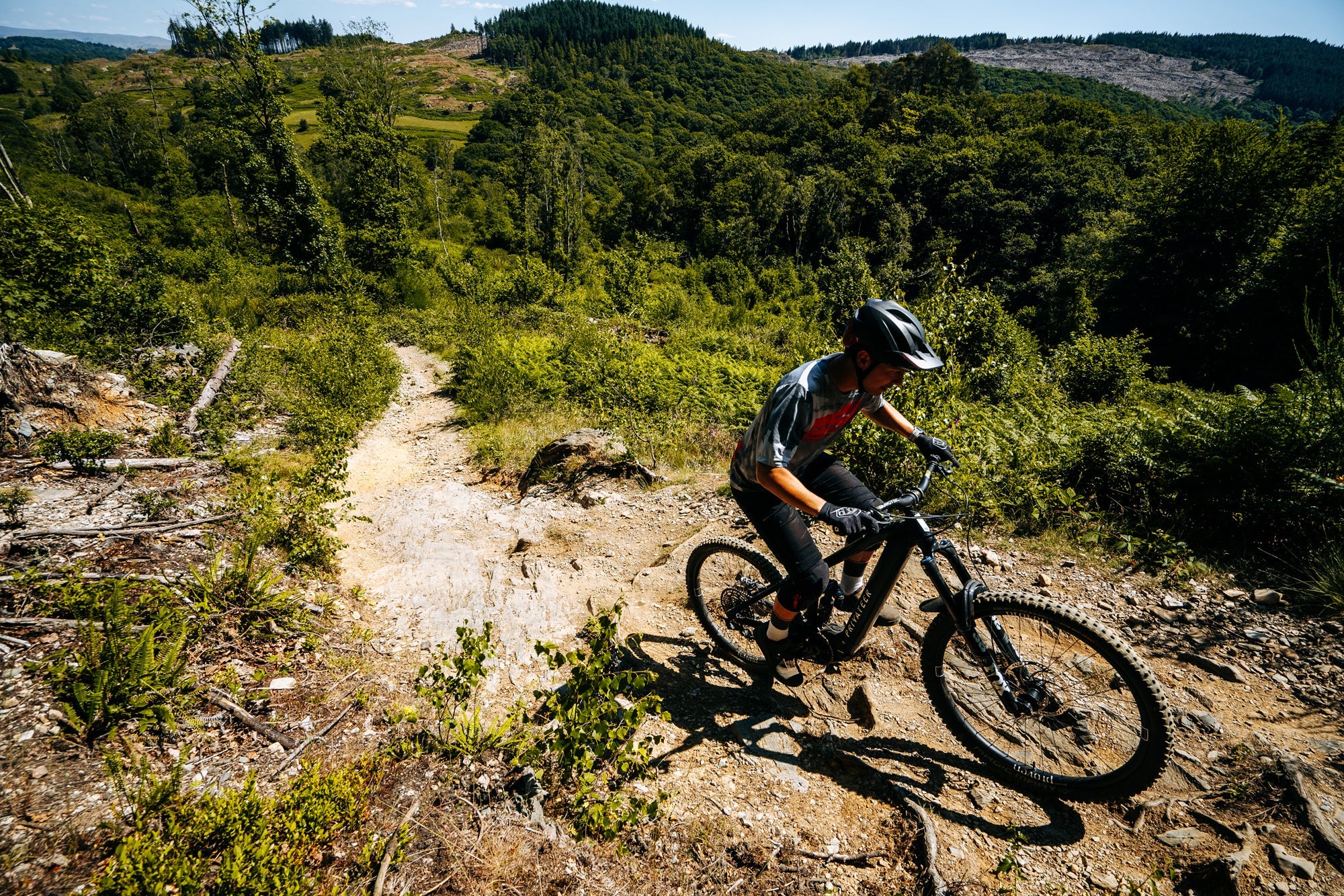 Re:New HUNT Proven Carbon Race E_Enduro 27.5 Wheelset - Image 5