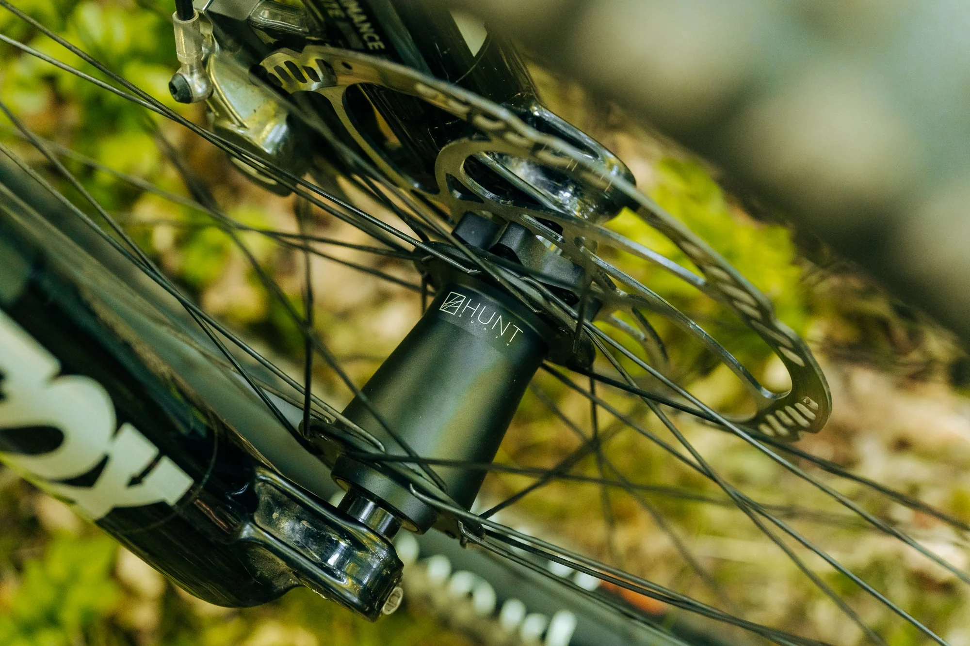 Re:New HUNT Proven Carbon Race E_Enduro 27.5 Wheelset - Image 6