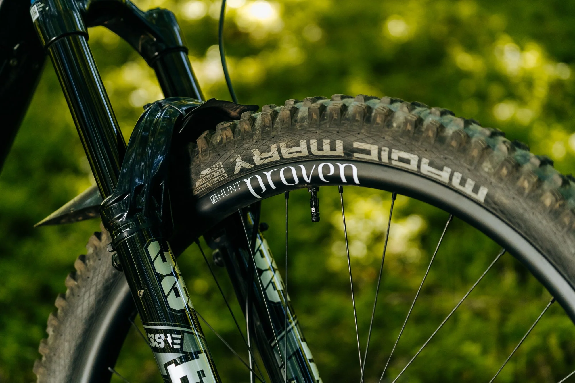 Re:New HUNT Proven Carbon Race E_Enduro 27.5 Wheelset - Image 8