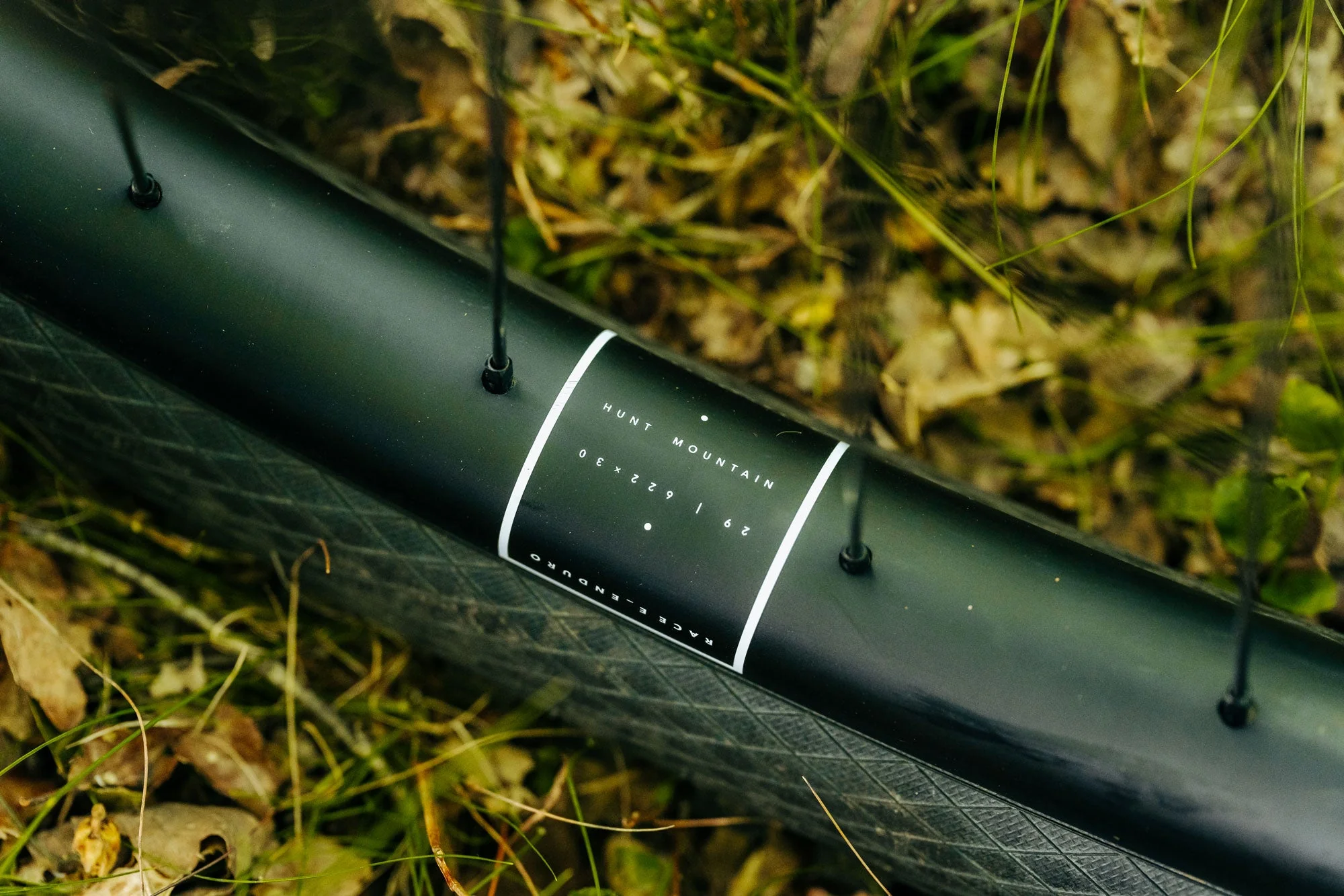 Re:New HUNT Proven Carbon Race E_Enduro 27.5 Wheelset - Image 9