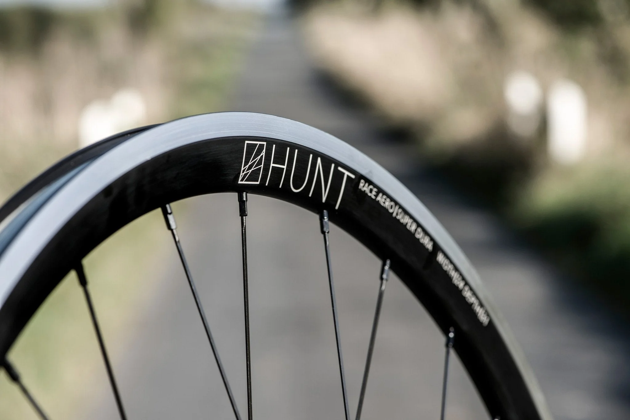 RE:NEW HUNT Race Aero SuperDura Wheelset - Image 12