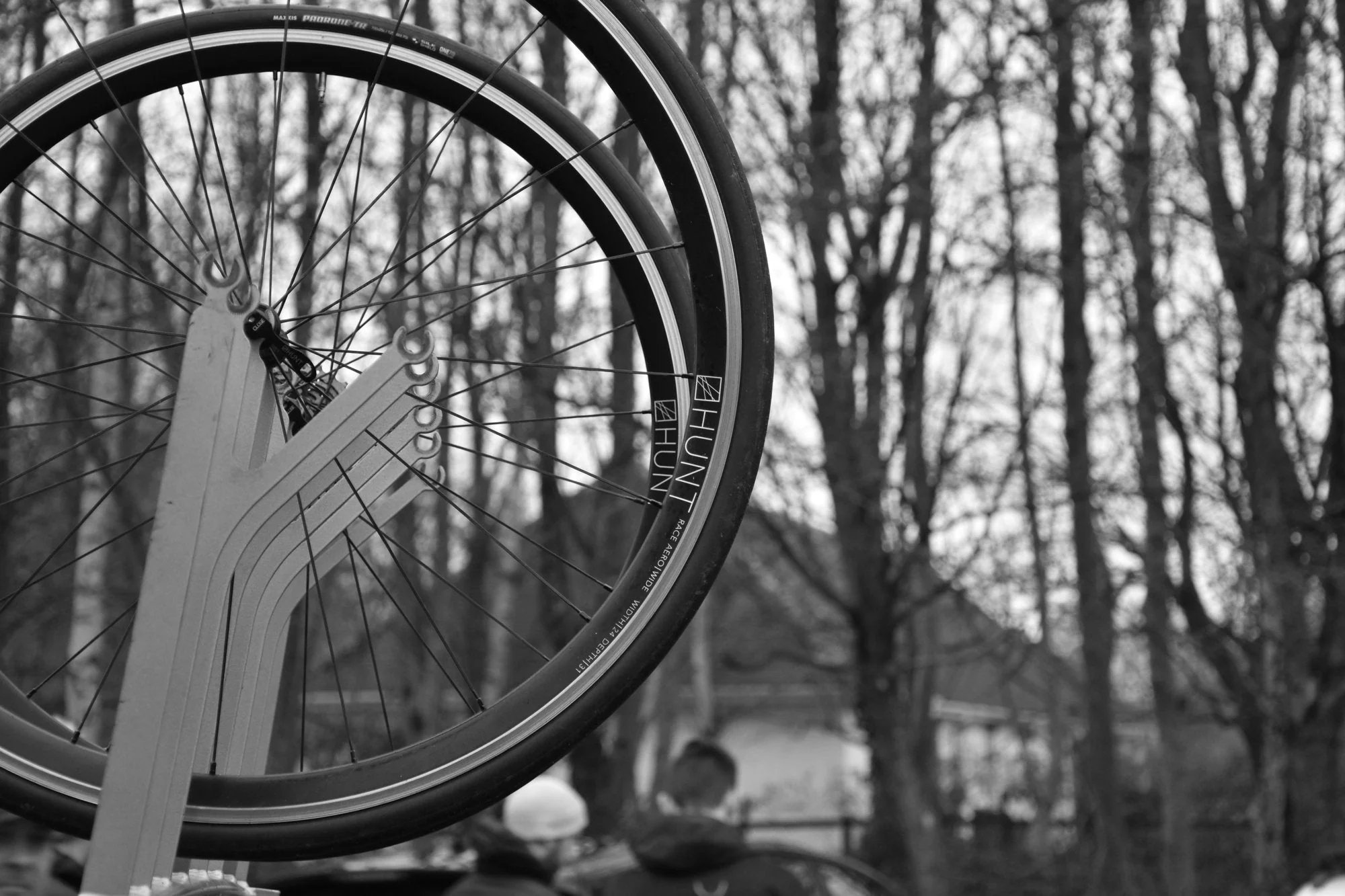 RE:NEW HUNT Race Aero Wide Single Wheel - Image 10