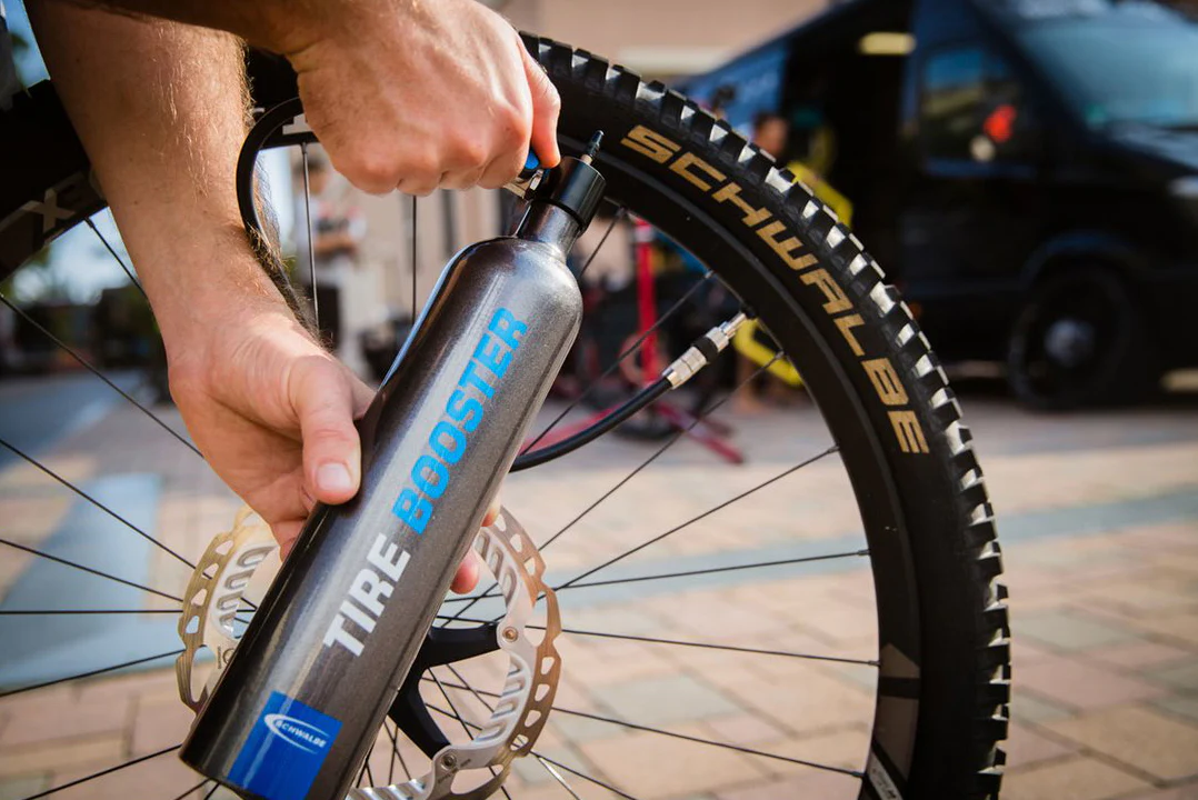 Schwalbe Tyre Booster - Image 3